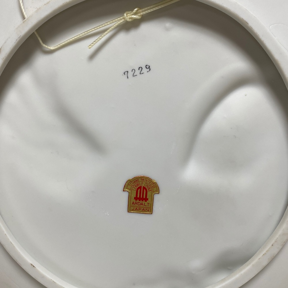VTG Ardalt #7229 3D‎ Lenwile China Swan Wall Decor Plate Hand Painted Japan - Picture 5 of 8